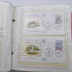 Collection timbres commémoratifs de France neufs et oblitérés.