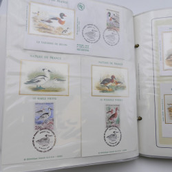 Collection timbres commémoratifs de France neufs et oblitérés.