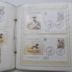Collection timbres commémoratifs de France neufs et oblitérés.