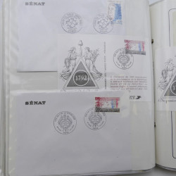 Collection timbres commémoratifs de France neufs et oblitérés.