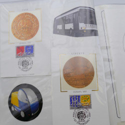 Collection timbres commémoratifs de France neufs et oblitérés.