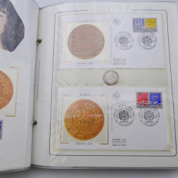 Collection timbres commémoratifs de France neufs et oblitérés.