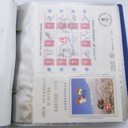 Collection timbres commémoratifs de France oblitérés.