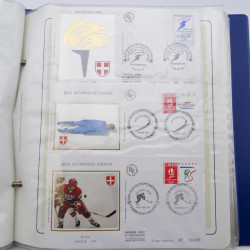 Collection timbres commémoratifs de France oblitérés.