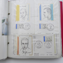 Collection timbres commémoratifs de France neufs et oblitérés.