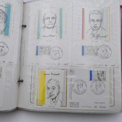 Collection timbres commémoratifs de France neufs et oblitérés.