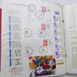 Collection timbres commémoratifs de France neufs et oblitérés.