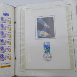 Collection timbres commémoratifs de France neufs et oblitérés.