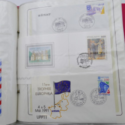 Collection timbres commémoratifs de France neufs et oblitérés.