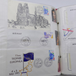 Collection timbres commémoratifs de France neufs et oblitérés.