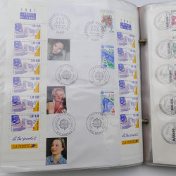 Collection timbres commémoratifs de France neufs et oblitérés.