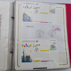 Collection timbres commémoratifs de France neufs et oblitérés.