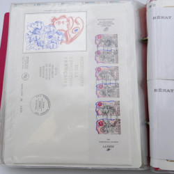 Collection timbres commémoratifs de France neufs et oblitérés.