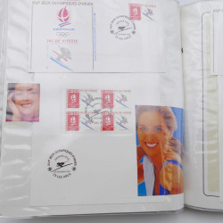 Collection timbres commémoratifs de France neufs et oblitérés.