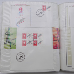 Collection timbres commémoratifs de France neufs et oblitérés.