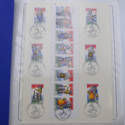 Collection timbres commémoratifs de France neufs et oblitérés.