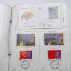 Collection timbres commémoratifs de France neufs et oblitérés.
