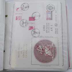 Collection timbres commémoratifs de France neufs et oblitérés.