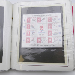 Collection timbres commémoratifs de France neufs et oblitérés.