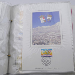 Collection timbres commémoratifs de France neufs et oblitérés.