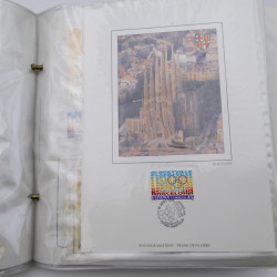 Collection timbres commémoratifs de France neufs et oblitérés.