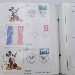 Collection timbres commémoratifs de France neufs et oblitérés.