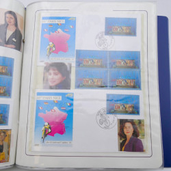 Collection timbres commémoratifs de France neufs et oblitérés.