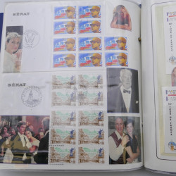 Collection timbres commémoratifs de France neufs et oblitérés.