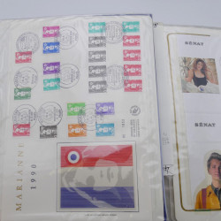 Collection timbres commémoratifs de France neufs et oblitérés.