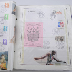 Collection timbres commémoratifs de France neufs et oblitérés.