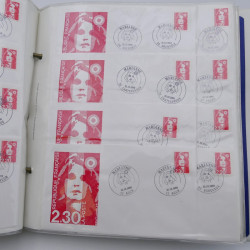 Collection timbres commémoratifs de France neufs et oblitérés.