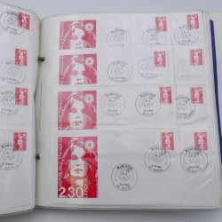Collection timbres commémoratifs de France neufs et oblitérés.