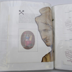Collection timbres commémoratifs de France neufs et oblitérés.