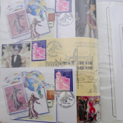 Collection timbres commémoratifs de France neufs et oblitérés.