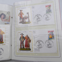 Collection timbres commémoratifs de France neufs et oblitérés.