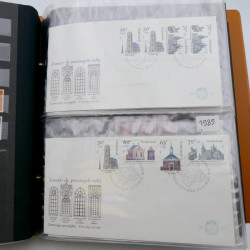 Lot de timbres de Pays-Bas neufs et oblitérés en 2 albums.