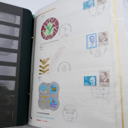 Lot de timbres de Turquie neufs et oblitérés en 2 albums.