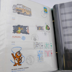 Lot de timbres de Turquie neufs et oblitérés en 2 albums.