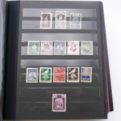 Lot de timbres de Pologne neufs et oblitérés en 2 albums.