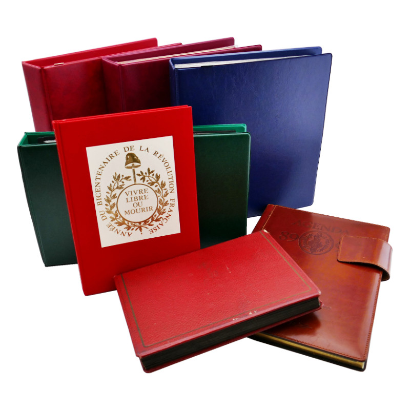 Vrac de timbres de France neufs et oblitérés en un carton.