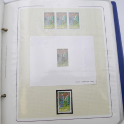 Vrac de timbres de France neufs et oblitérés en un carton.
