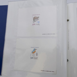 Vrac de timbres de France neufs et oblitérés en un carton.