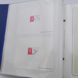 Vrac de timbres de France neufs et oblitérés en un carton.