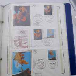 Vrac de timbres de France neufs et oblitérés en un carton.