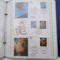 Vrac de timbres de France neufs et oblitérés en un carton.