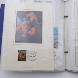Vrac de timbres de France neufs et oblitérés en un carton.