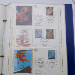 Vrac de timbres de France neufs et oblitérés en un carton.