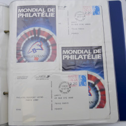Vrac de timbres de France neufs et oblitérés en un carton.