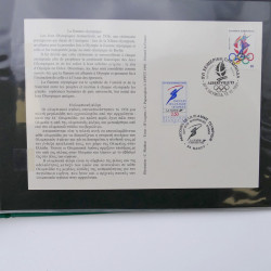 Vrac de timbres de France neufs et oblitérés en un carton.