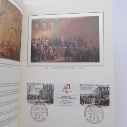 Vrac de timbres de France neufs et oblitérés en un carton.